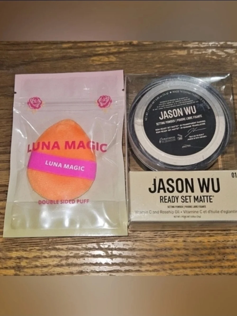 Luna Magic Double Sided Puff & Jason Wu Matte Powder Set- Transparent Banana NIB
